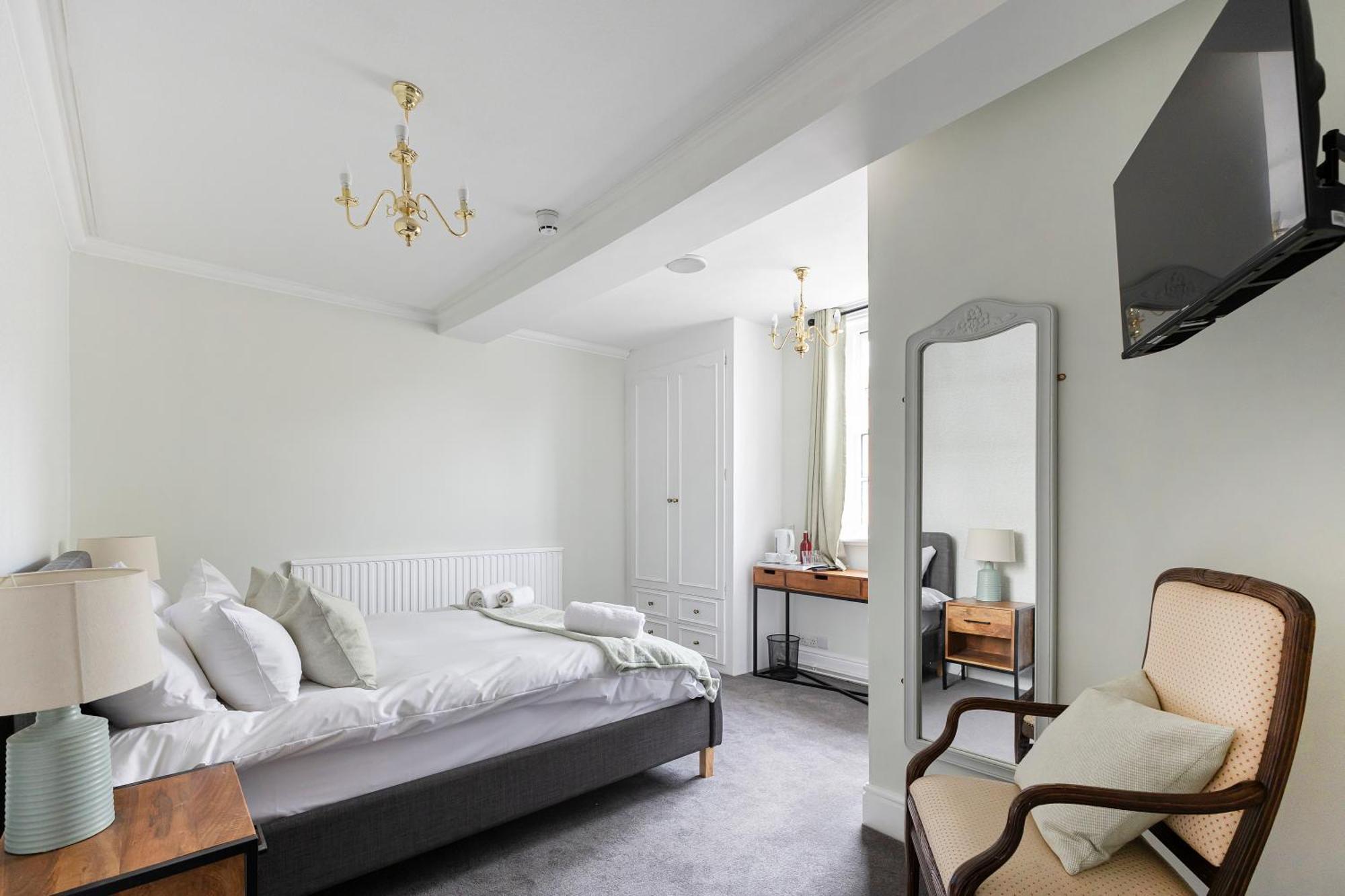 Oyo Blenheim House Hotel Etwall ภายนอก รูปภาพ